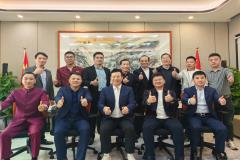 南康区朱坊镇党委书记卢洸华一行莅临我会参观指导