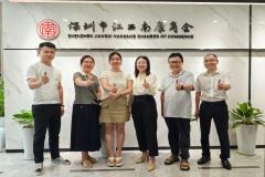 商会开展“法律、财税咨询日”活动